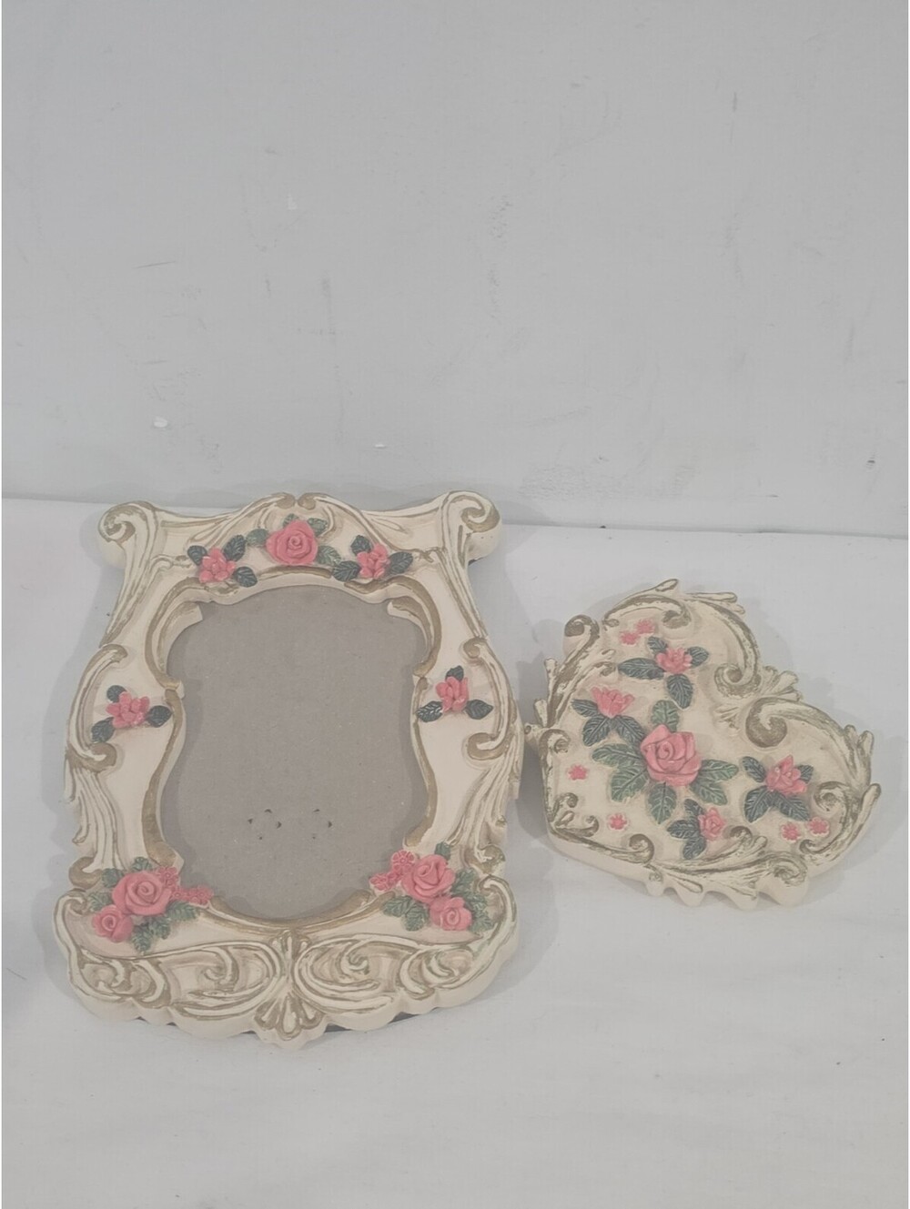 Vintage Style Floral Rose Picture Frame & Heart Trinket Box 2 Pc Vanity Set